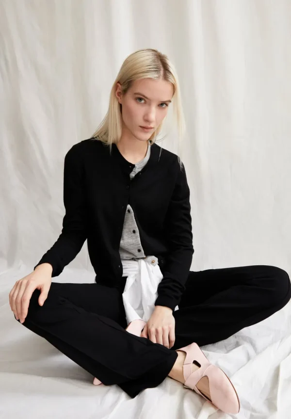 Armedangels Ophaliaa Merino black^Dame Overdele