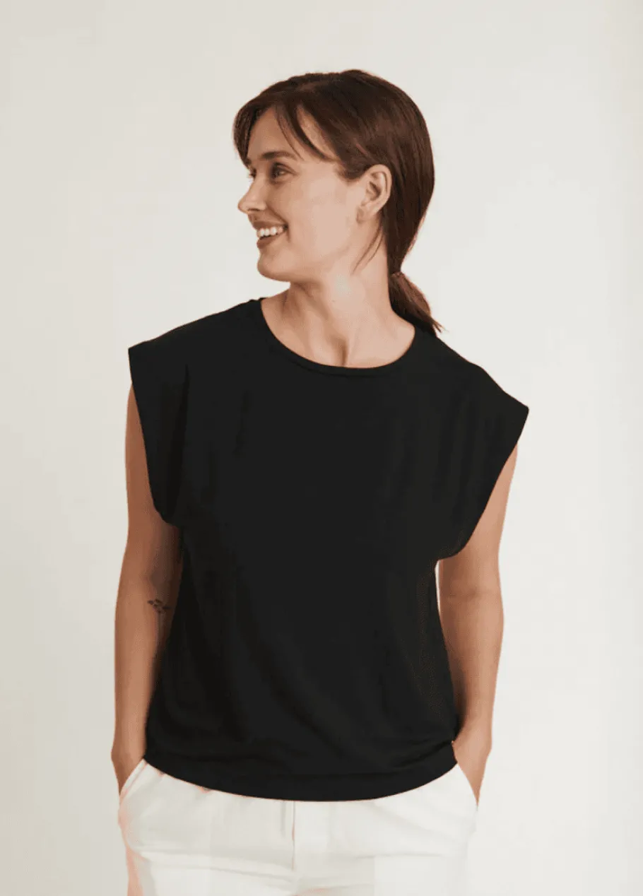 basic_apparel_jolanda_tan_1-1.webp Basic Apparel Jolanda Tank Off White^Dame Overdele