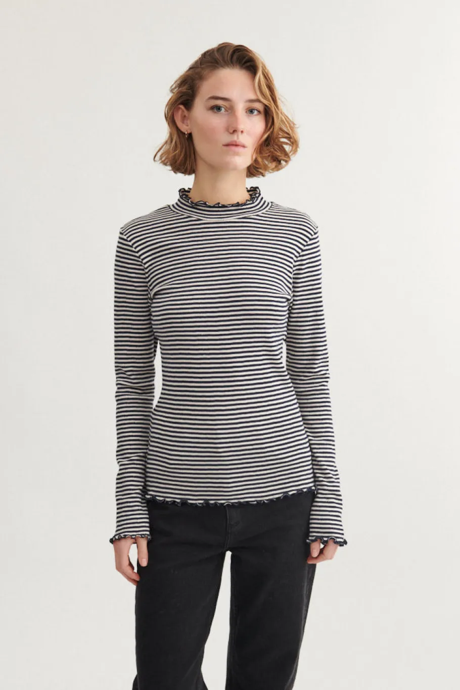 basic_apparel_silma_high__8.webp Basic Apparel Silma High Neck Conch Sky captain / birch^Dame Overdele
