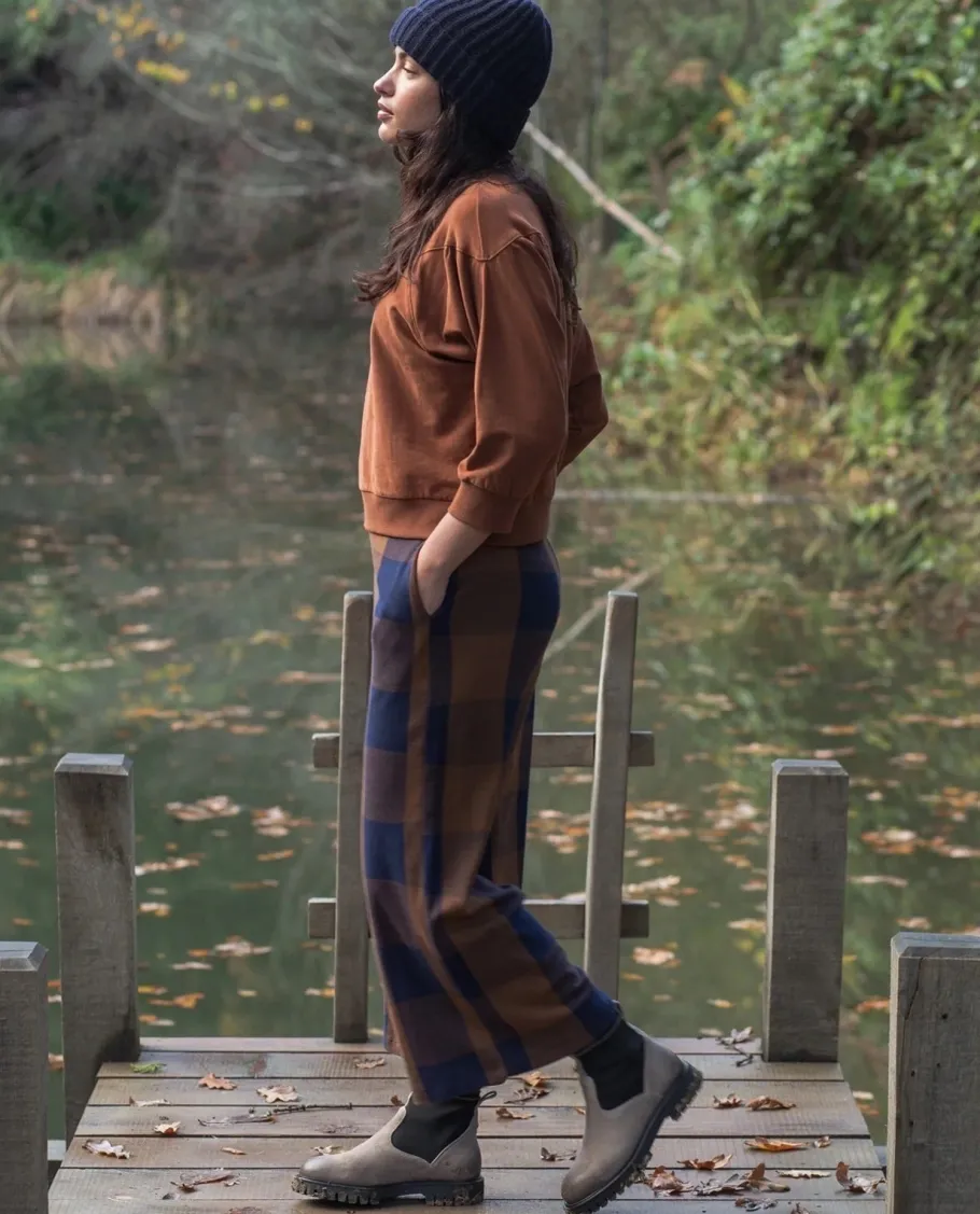 beaumont_organic__thornec_1.webp Beaumont Organic - Thorne-Cay Organic Cotton Knitted Check Trouser^Dame Underdele