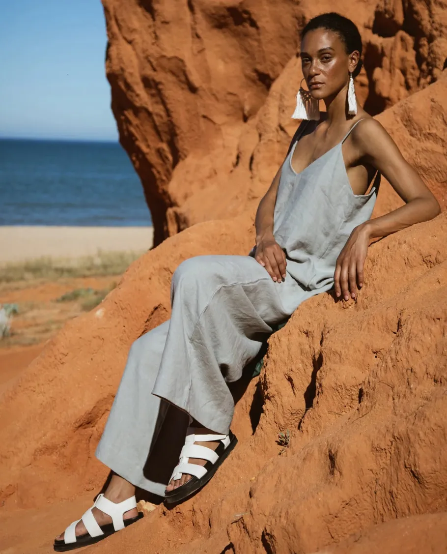 beaumont_organic_desmeana_3.webp Beaumont Organic Desmeana-May Linen Jumpsuit^Dame Kjoler Og Jumpsuits