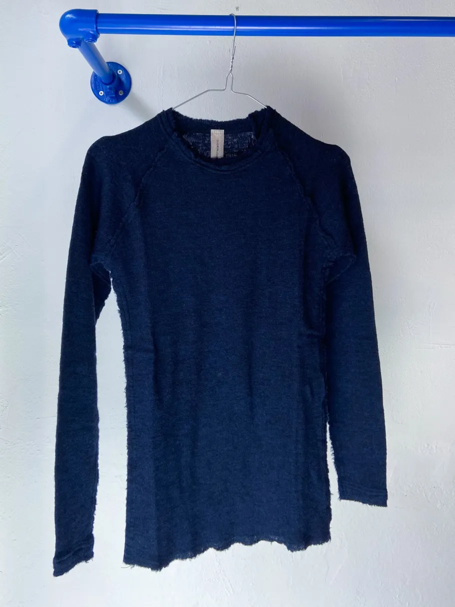 gudrun__gudrun_barba_kolo_0-2.webp Gudrun & Gudrun Barba økologisk uldbluse Dark Blue^Dame Overdele