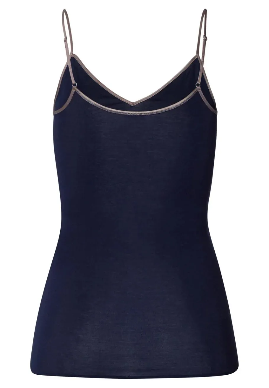 hanro_vneck_spaghetti_top_3.webp Hanro V-neck Spaghetti Top Deep Navy^Dame Undertøj