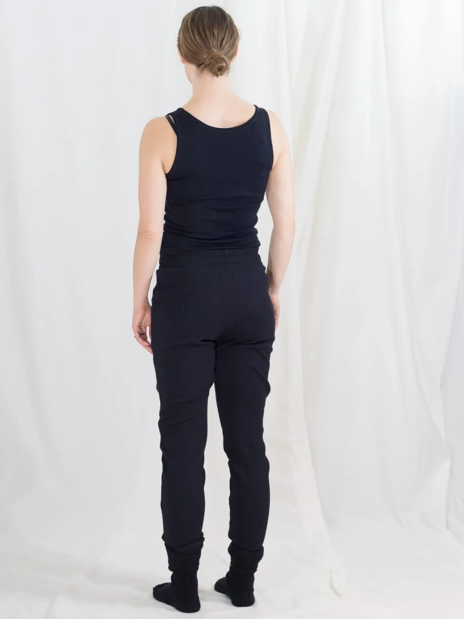 joha_dame_marie_uldtopuld_1.webp Joha Dame Marie Uldtop/Uldundertrøje sort^Dame Undertøj