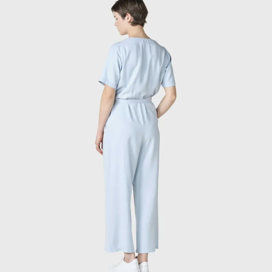 klitmller_collective_marn_2.webp Klitmøller Collective Marna Jumpsuit light blue^Dame Kjoler Og Jumpsuits