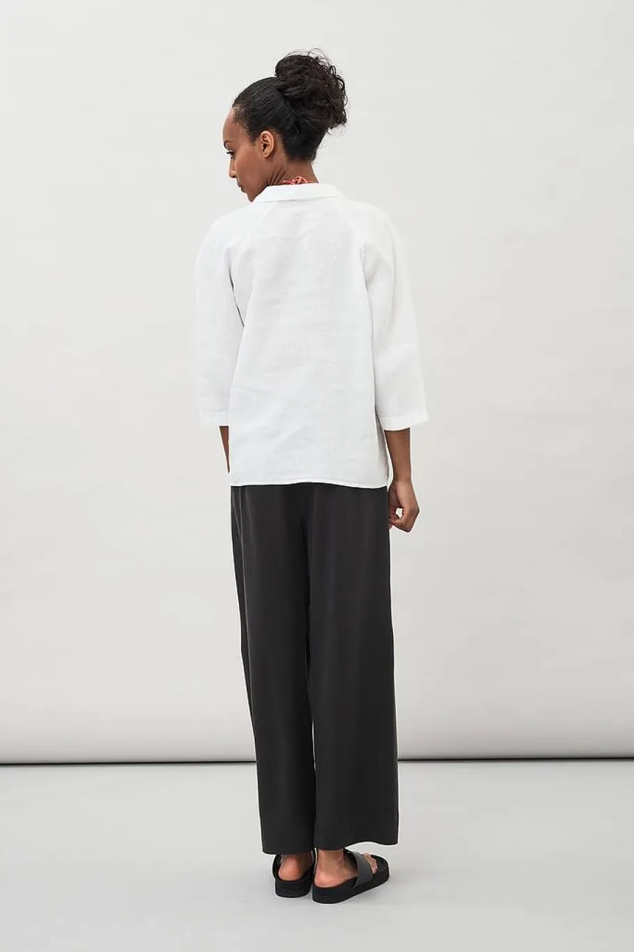 maska_thea_flowy_tencel_p_3.webp Maska Thea Flowy Tencel Pants - Black^Dame Underdele