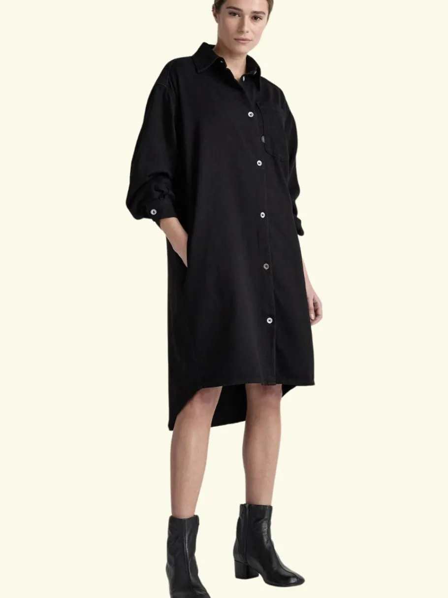 mud_jeans_ella_denim_dres_0.webp Mud Jeans Ella Denim Dress - BlackDip^Dame Kjoler Og Jumpsuits