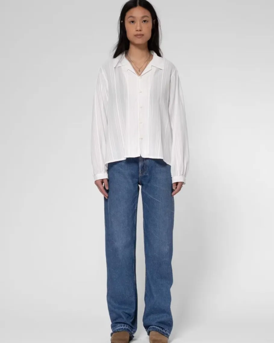 nudie_jeans__edith_stripe_2.webp Nudie Jeans - Edith striped dobby blouse offwhite^Dame Overdele