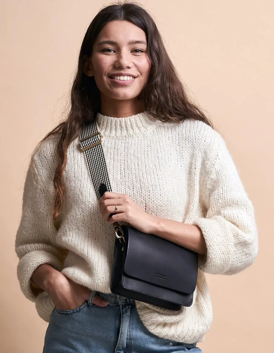 o_my_bag_audrey_mini_sort_4.webp O My Bag Audrey Mini Sort Lædertaske^Dame Tasker Og Punge