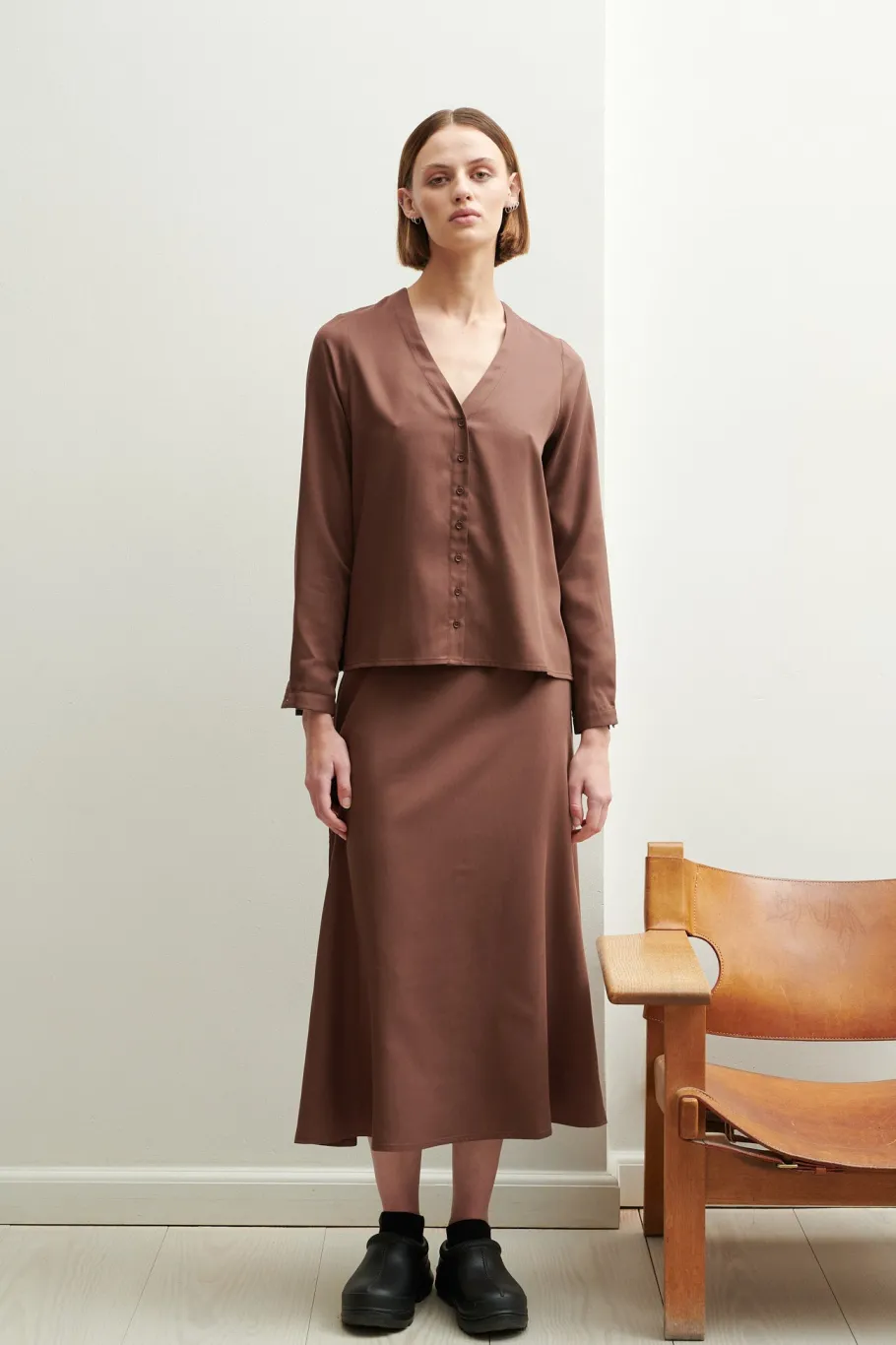 schulz_by_crowd_nina_skir_0.webp Schulz by Crowd Nina skirt Brown Tencel^Dame Underdele