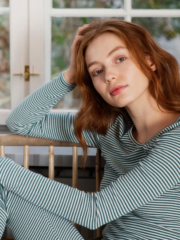 Serendipity Slim tee arctic/offwhite rib^Dame Overdele