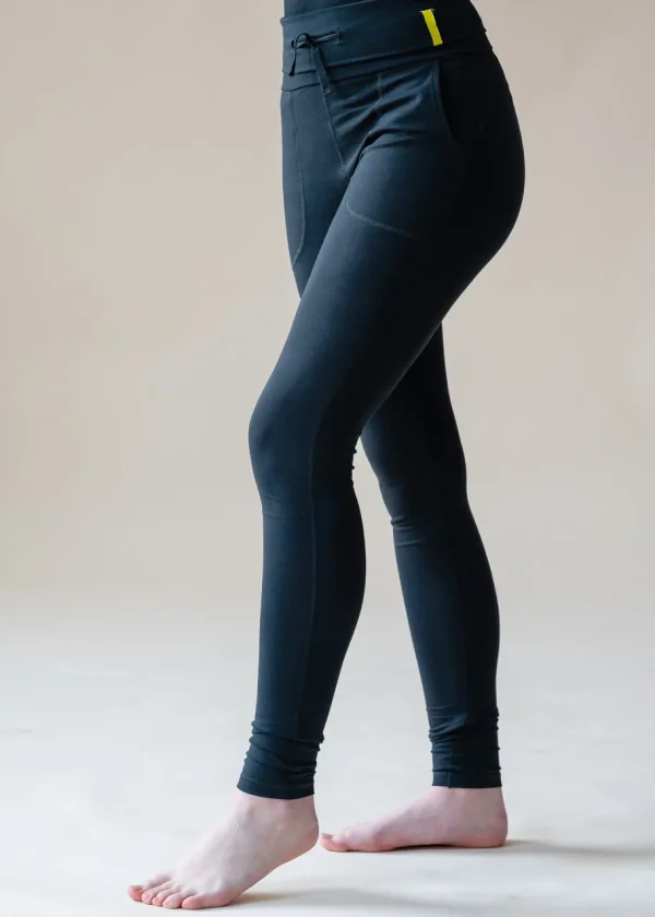 Yogamii - Devi Tights With String - Black^Dame Underdele